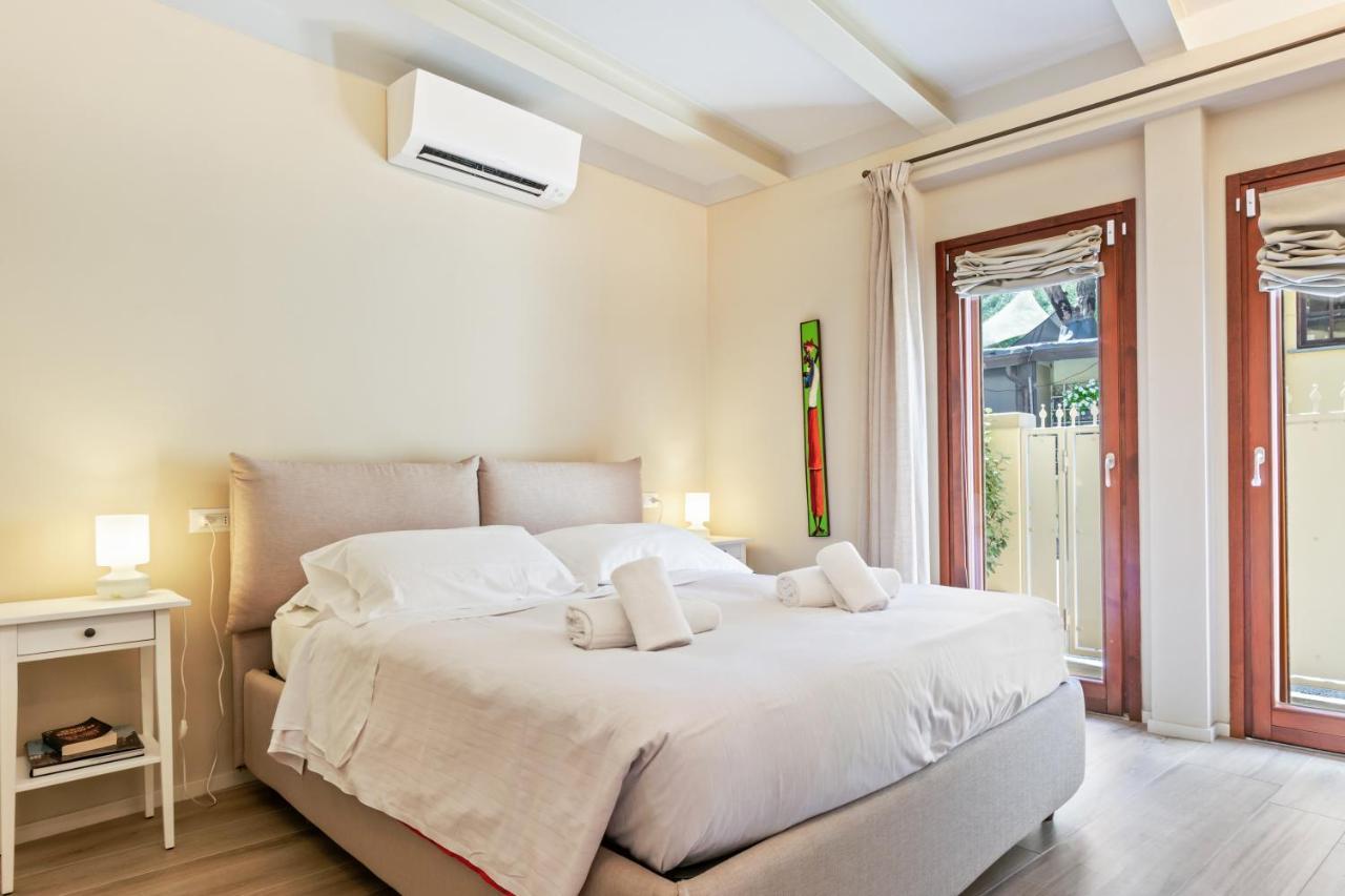 Piazzale Michelangelo Modern Flat Apartment ฟลอเรนซ์ ภายนอก รูปภาพ