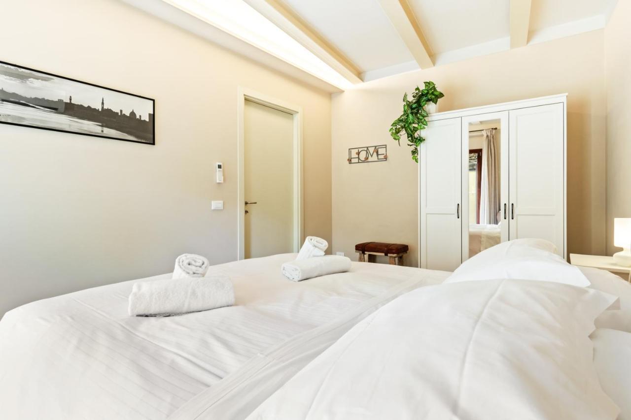 Piazzale Michelangelo Modern Flat Apartment ฟลอเรนซ์ ภายนอก รูปภาพ